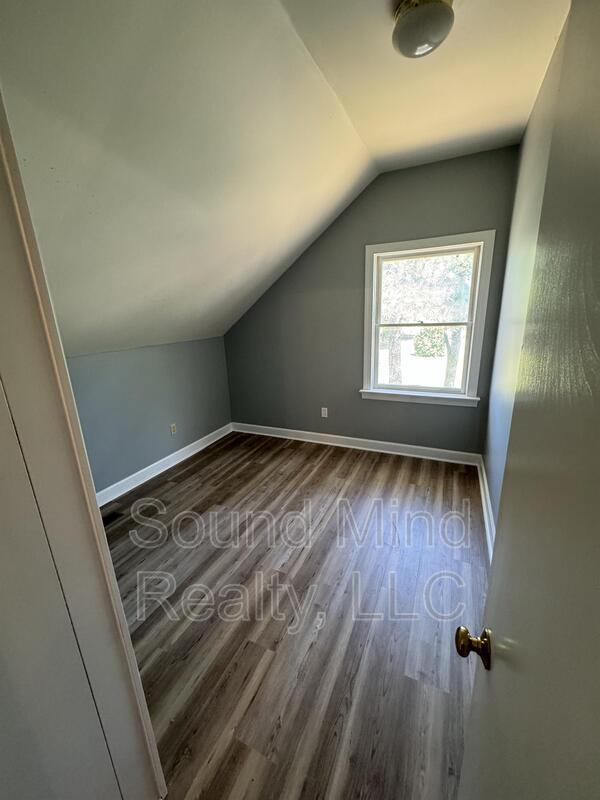 Photo - 236 N Orange St