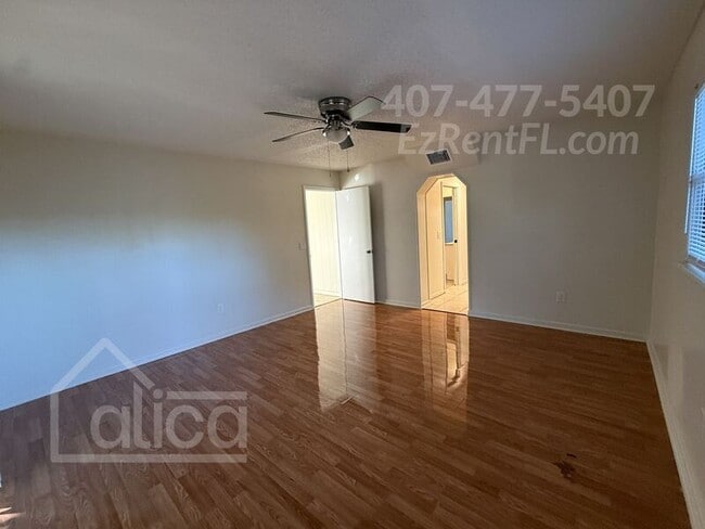 Photo - 6240 Bolling Dr