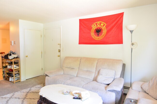 Photo - 134 Mammoth Rd Unit 21