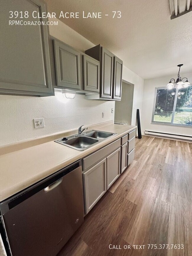 Photo - 3918 Clear Acre Ln