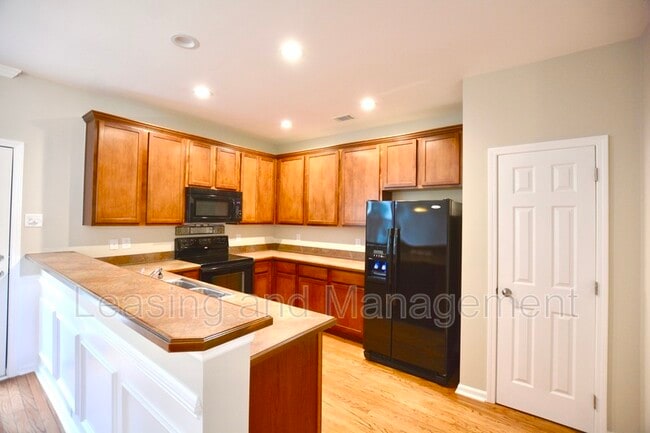Photo - 1402 Hamlin Park Cir