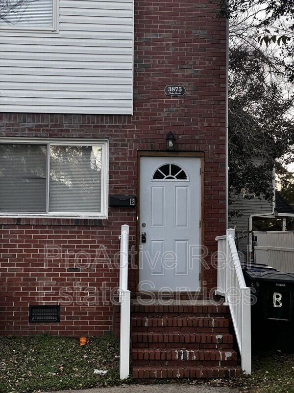 Photo - 3875 Wake Cir