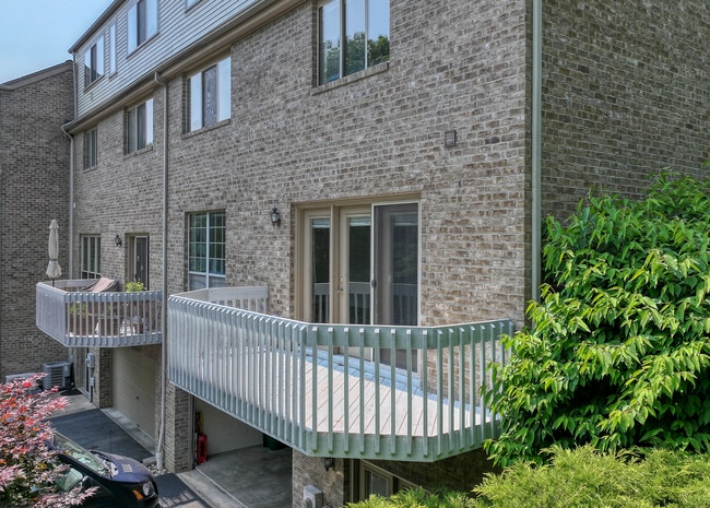 Photo - Fox Chapel Luxury Townhome, 4 Bedrooms, 3.5 Bathrooms, 3 Care Garage, Finished Basement.