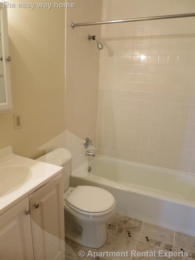 Photo - 21 Franklin St Unit #14