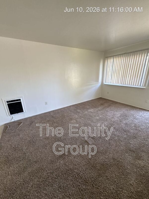 Photo - 331 E Elm St Unit 5