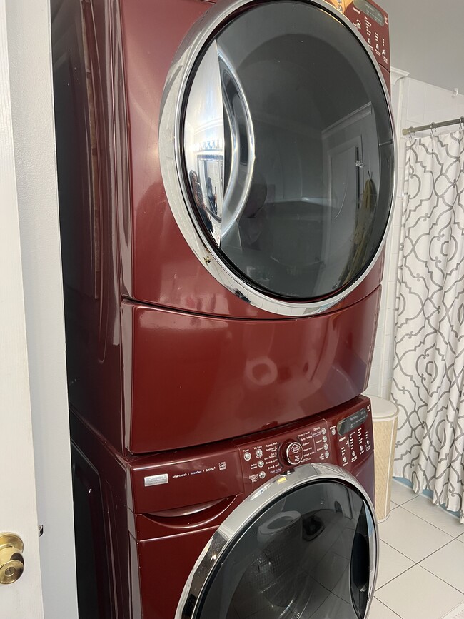 Photo - 540 Washington St