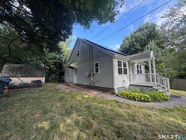 12 Shelton Ave