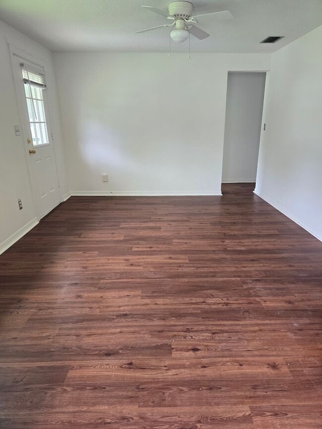 Photo - Adorable 2/1 House near Downtown Inverness!!!