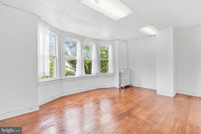 Photo - 522 Monmouth St Unidad 2