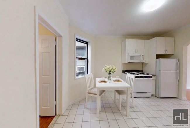 Photo - East 38th Street Unit 5A