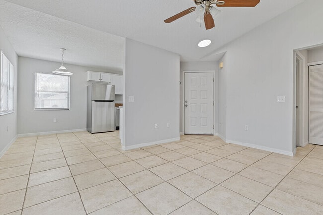 Photo - 29 Wood Arbor Ln