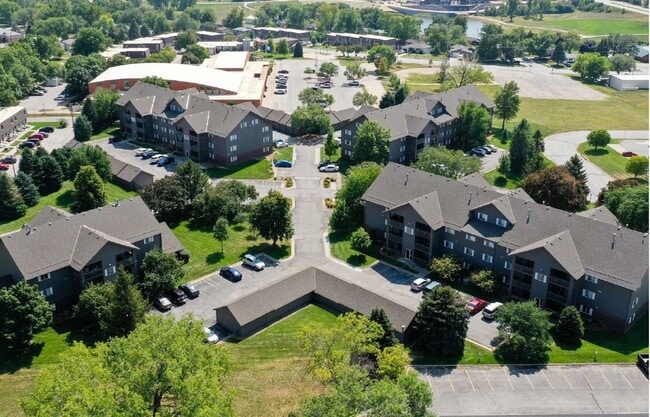 7009 S 83rd St Unit 7101-10