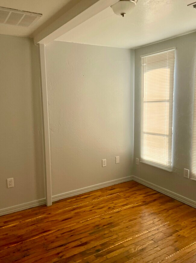 1216 W Roosevelt St Unit 1216 2 Apartment For Rent in Phoenix AZ