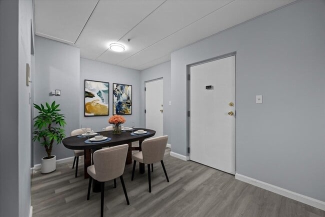 Photo - 141 Commercial St Unidad 9