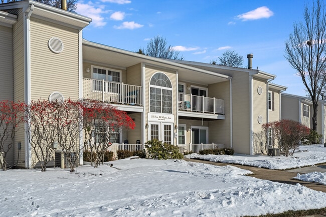 Building Photo - 56 Maple Ln