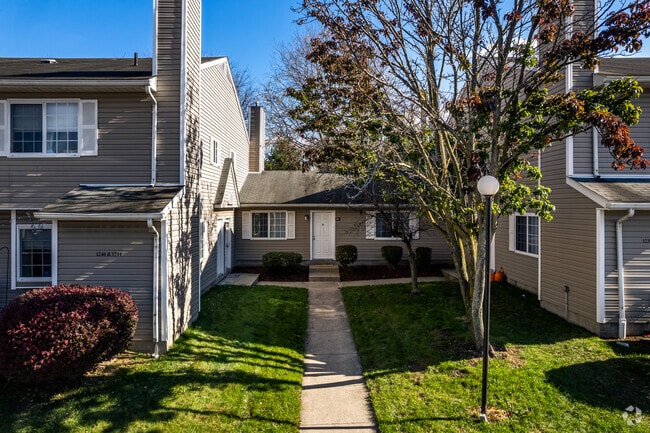 Hunters Lake Apartments