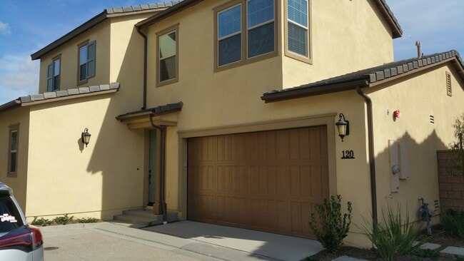 Building Photo - 120 Barnes Rd