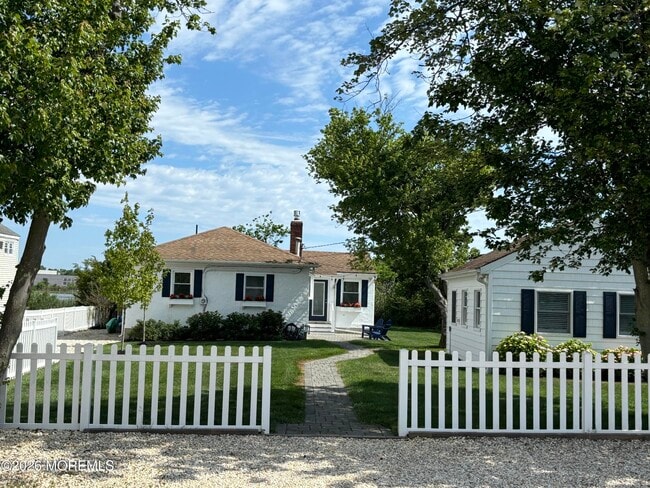 Photo - 86 Bridge Ave