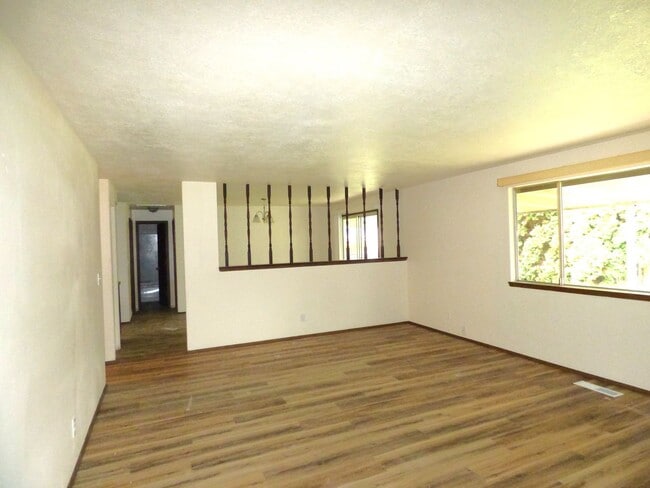 Photo - 3 bed 1.5 bath home in North Salem