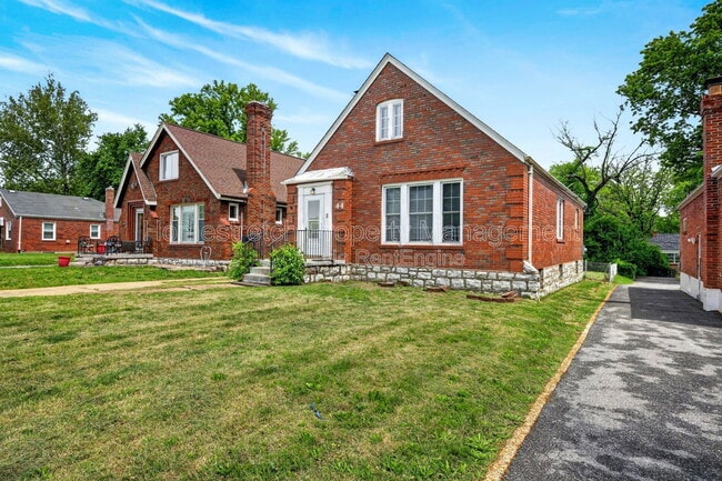 Photo - 44 Jendale Ct