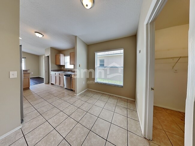 Photo - 2325 Ole Hickory Dr