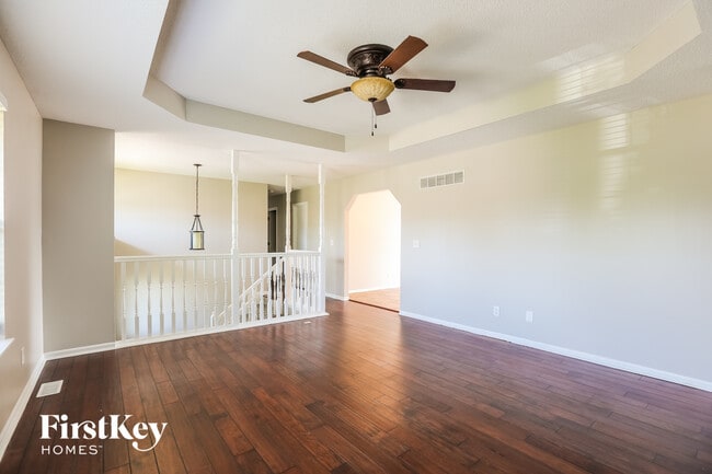 Photo - 1109 Wiltshire Blvd