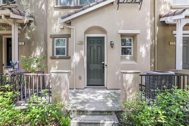 Photo - 2189 Beech Cir