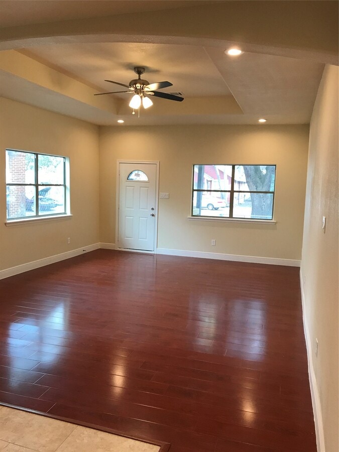 Photo - 2614 Delano St
