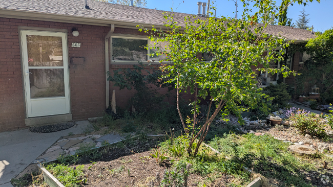 Building Photo - 601 W Capitol St Unit 601 Rental
