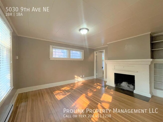 Photo - 5030 9th Ave NE