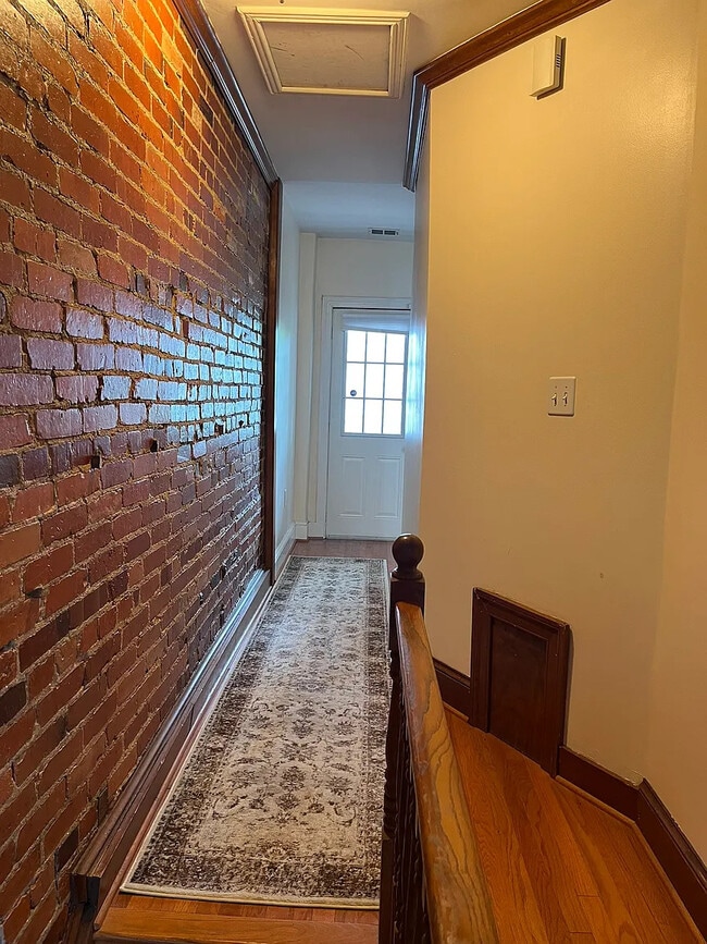 Photo - 31 16th St NE