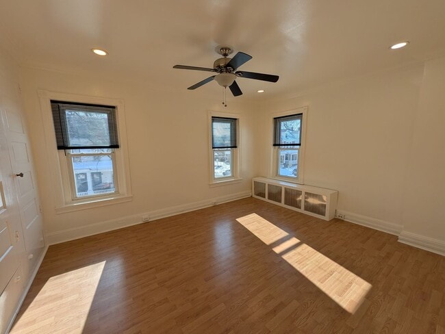 Photo - 1105 Queen St Unit Apt #2