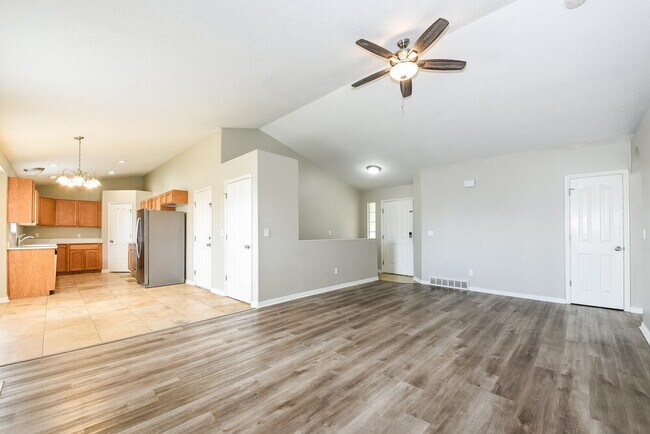 Photo - 1116 Mustang Ln