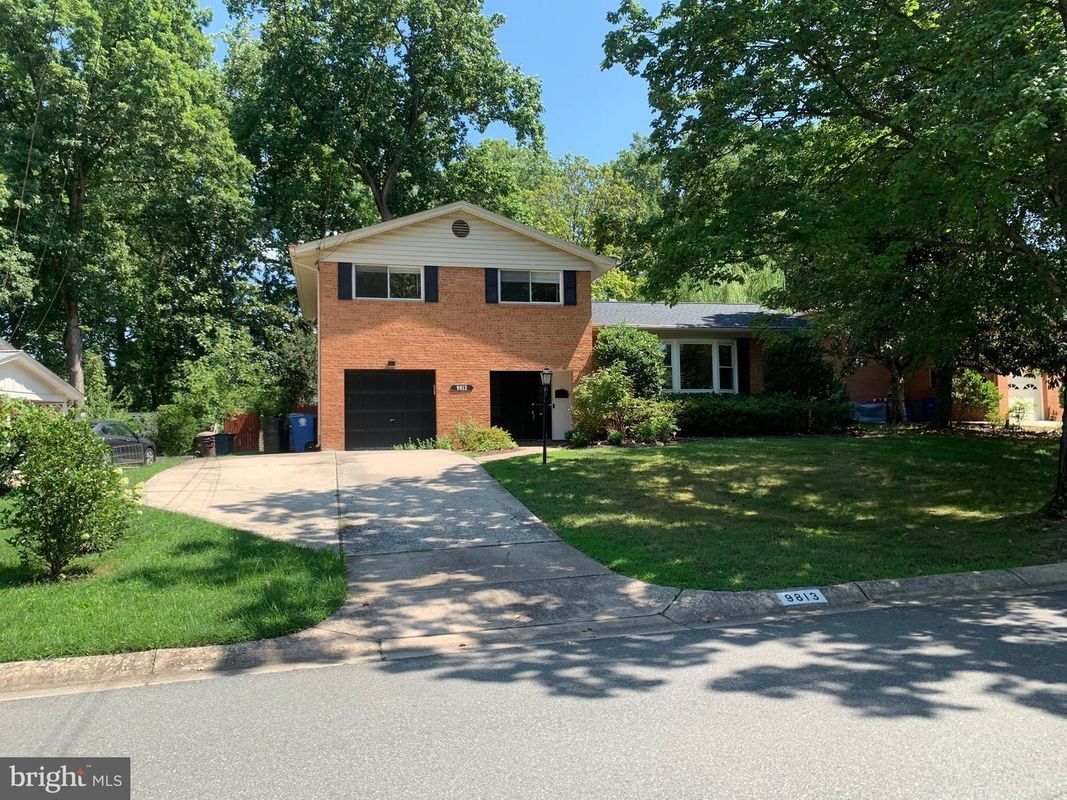 Photo - 9813 Inglemere Dr