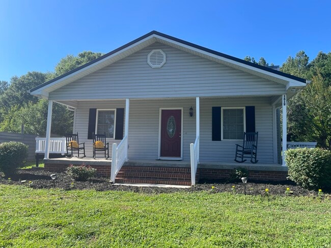 Photo - 1619 Cedar Rock Church Rd