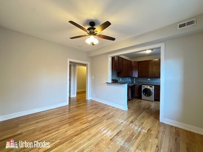 Photo - 3523 N Racine Ave Unit A07C