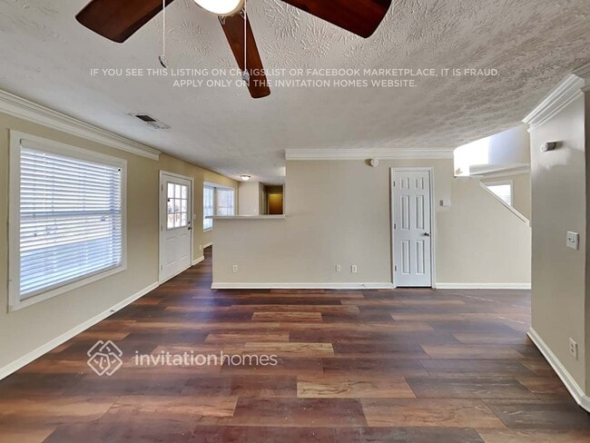 Photo - 6544 Huntington Ct