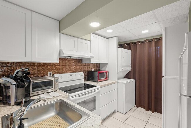 1309 Lakeview Rd Condo Condo - Image