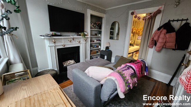 Photo - 9 Champney Pl