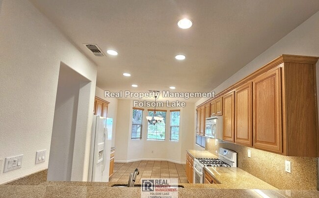 Photo - 55+ Active Adult Gated Community | 2 Bed / 2 Bath | Four Seasons - El Dorado Hills