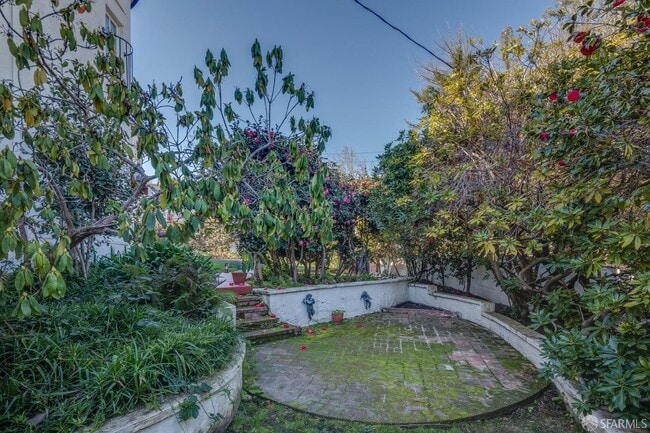 Photo - 2627 Hale Dr
