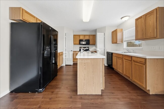 5523 Ashleigh Park Dr