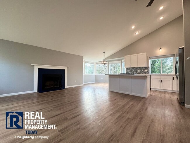 Photo - Beautifully Updated 3 Bedroom! Move In Ready!