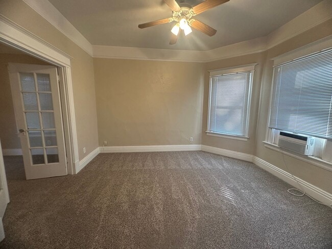 Photo - 1409 1/2 E Street