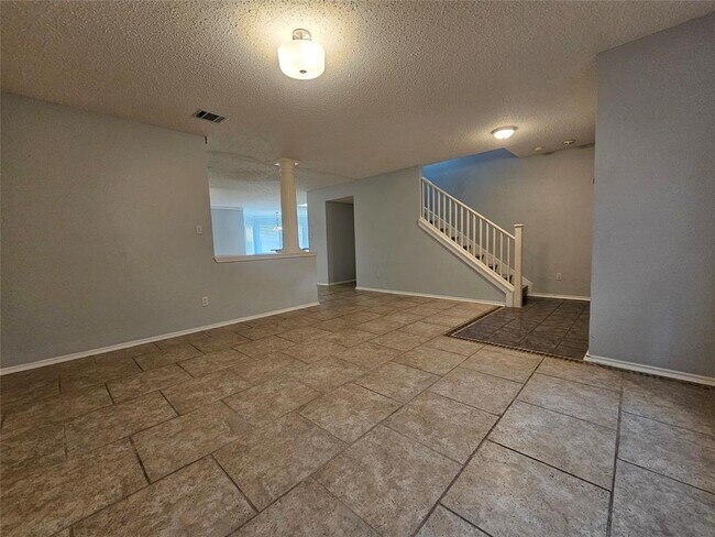 Photo - 1113 Stillwell Ridge