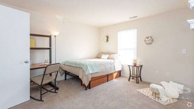Interior Photo - Village at Bluegrass Rental