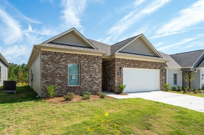 Photo - New Construction Elegance on a Peaceful Cu...