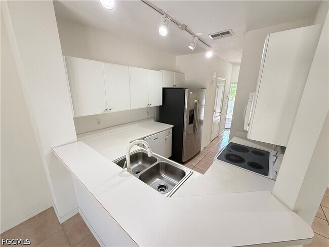 Photo - 8541 Athena Ct