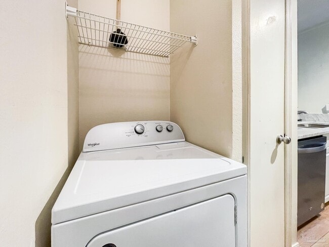 Photo - 601 E Burgess Rd Unit E4