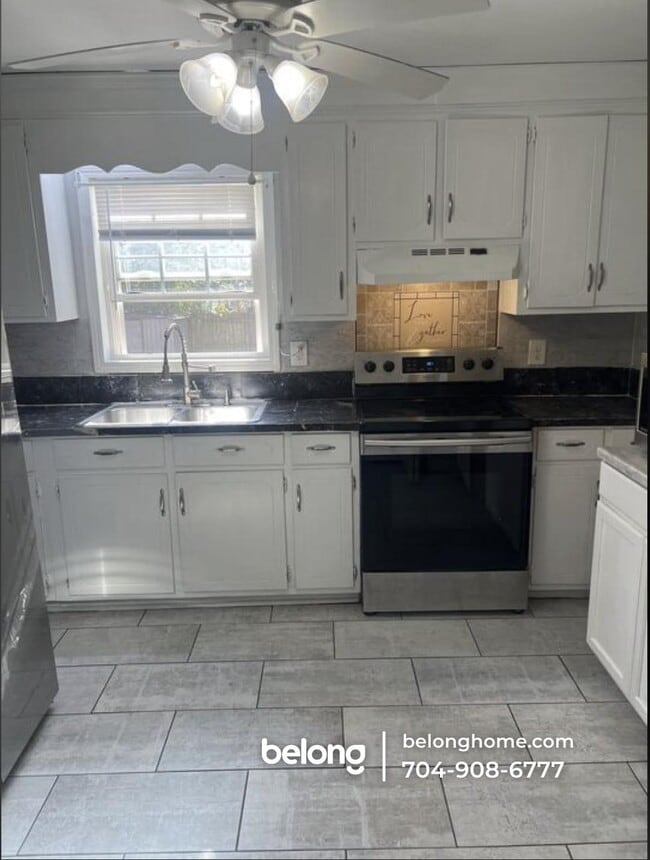 Photo - 5724 Phillips St